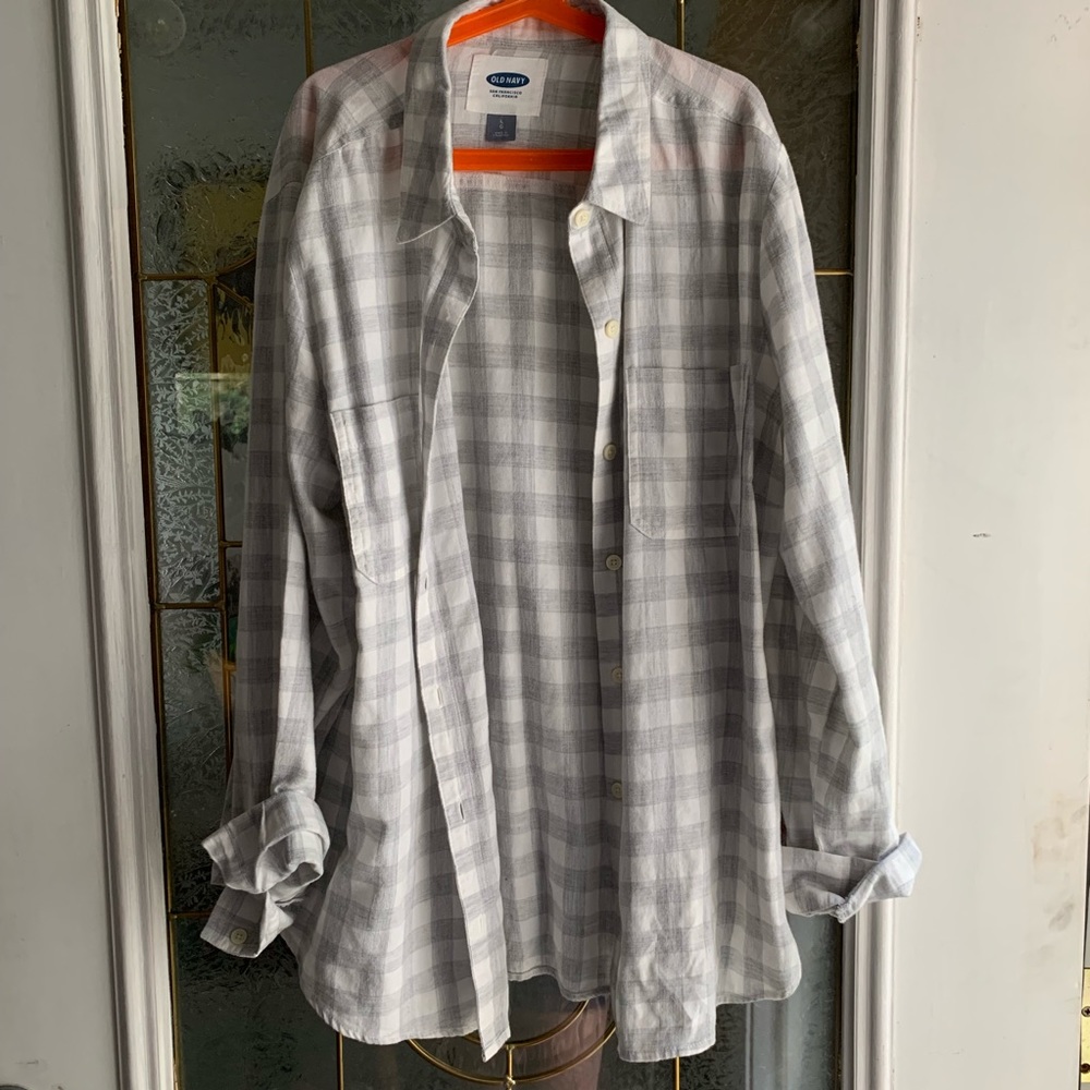 Old Navy button down, classic fit - Large